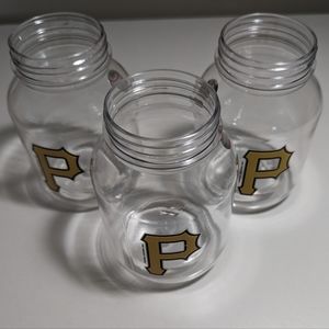 Pittsburgh Pirates 3 Plastic Well Drink Moonshine Jars